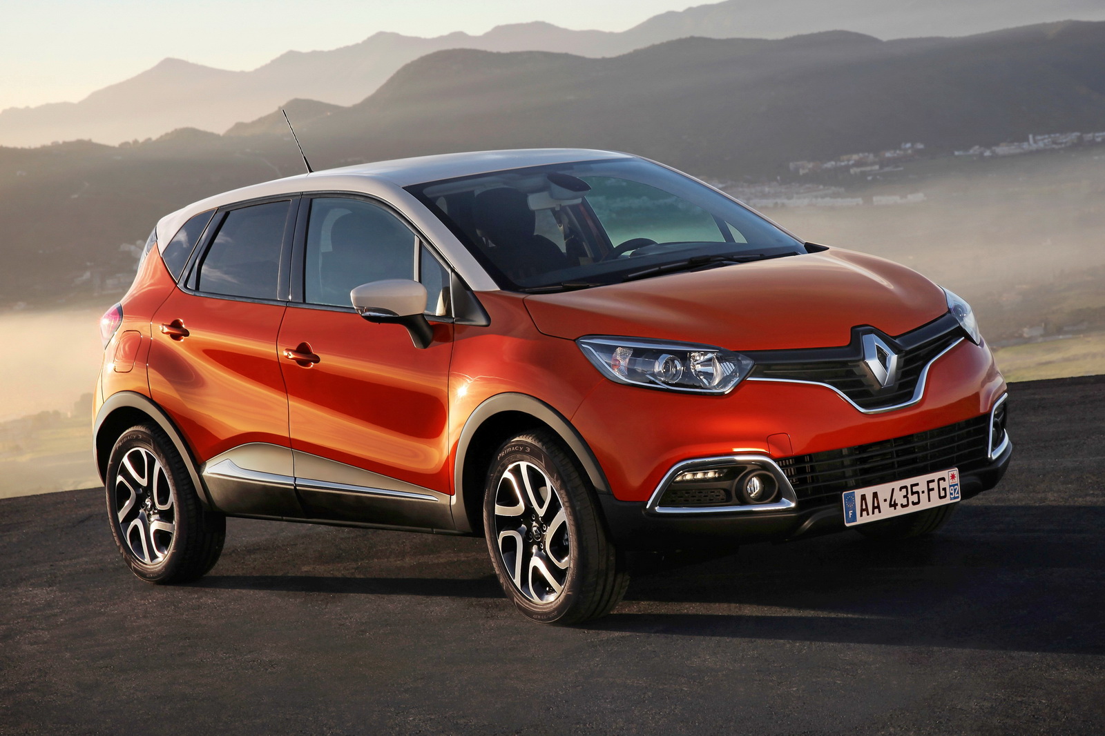 Renault Captur 110 CV, caratteristiche tecniche 2015