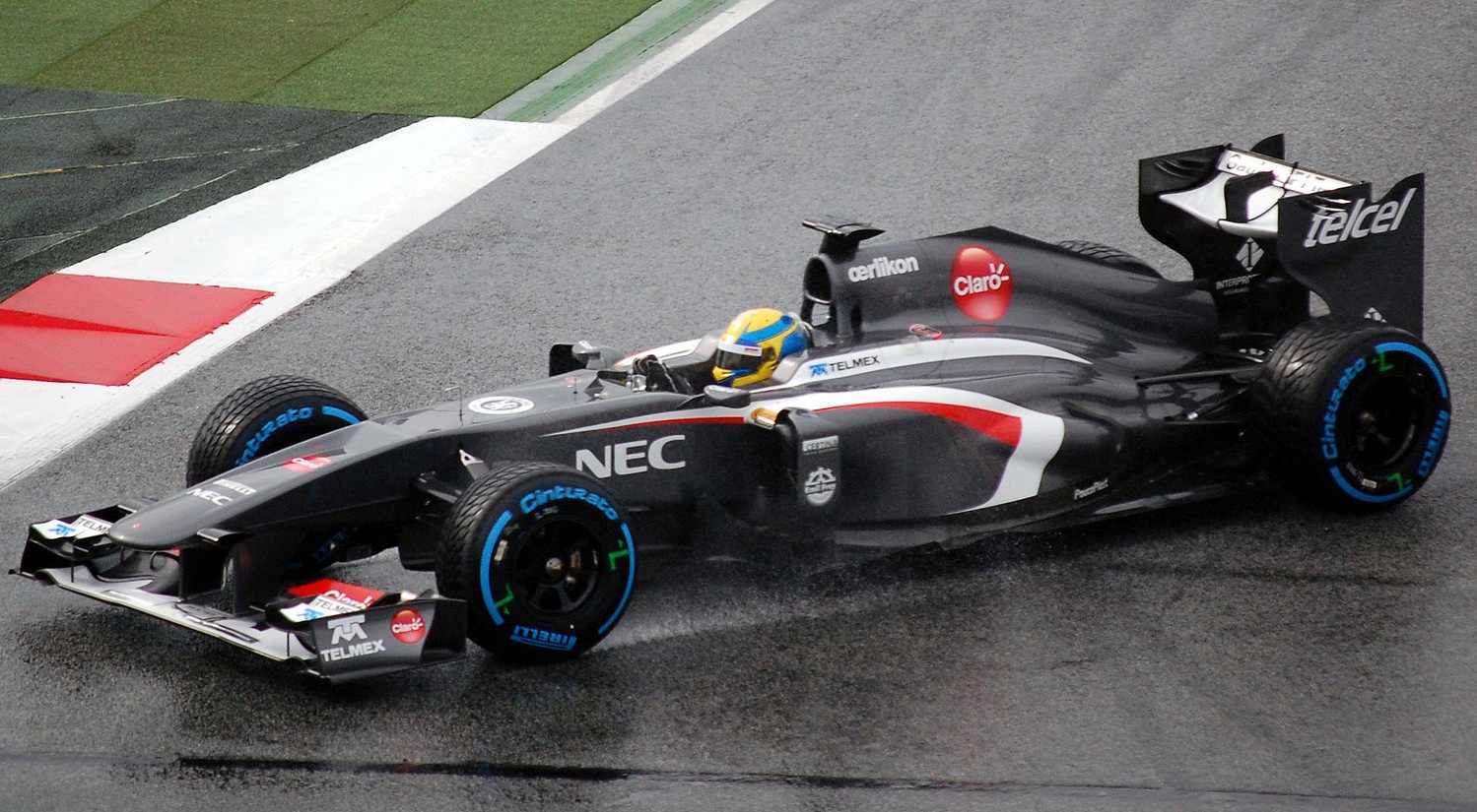 F1 2013 Barcelona test 2   Sauber cropped