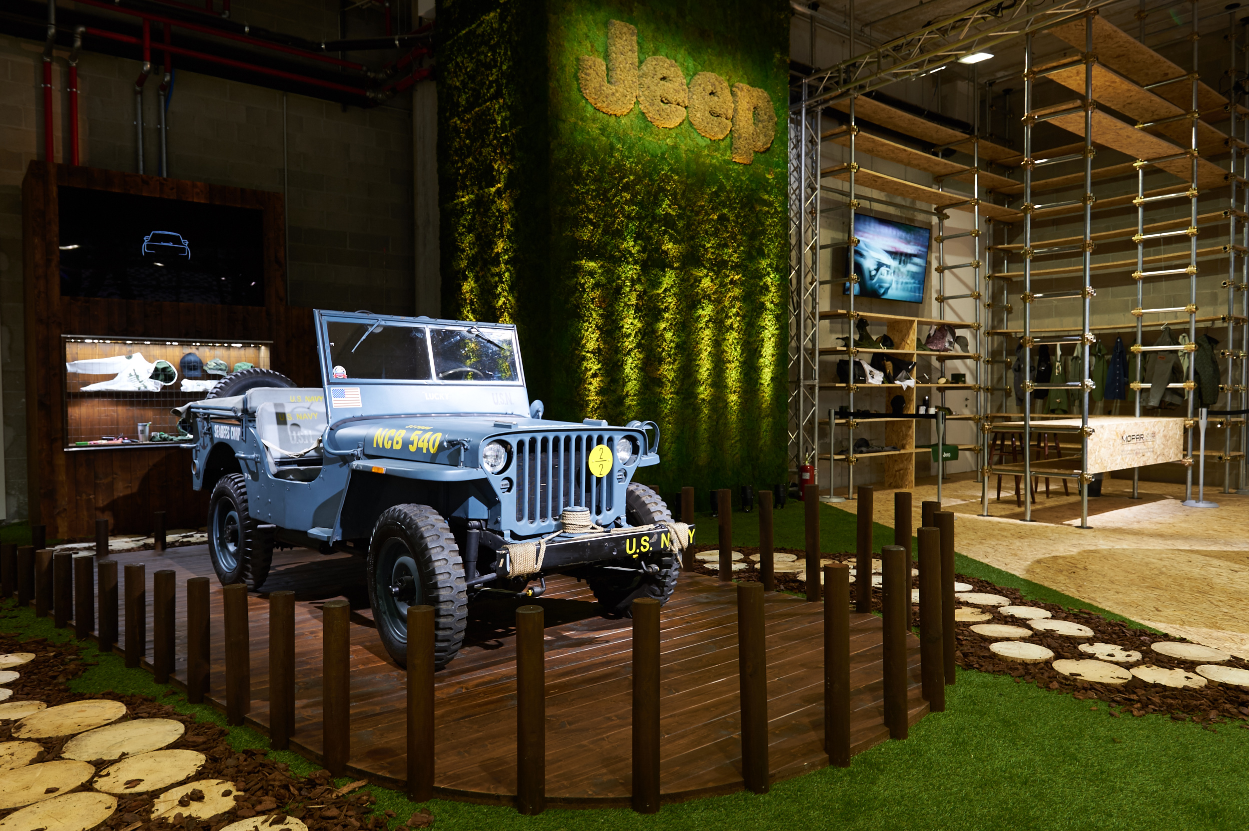 expo milano 2015 jeep inaugura un temporary store tutto da esplorare 150623 jeep temporary store milano 10