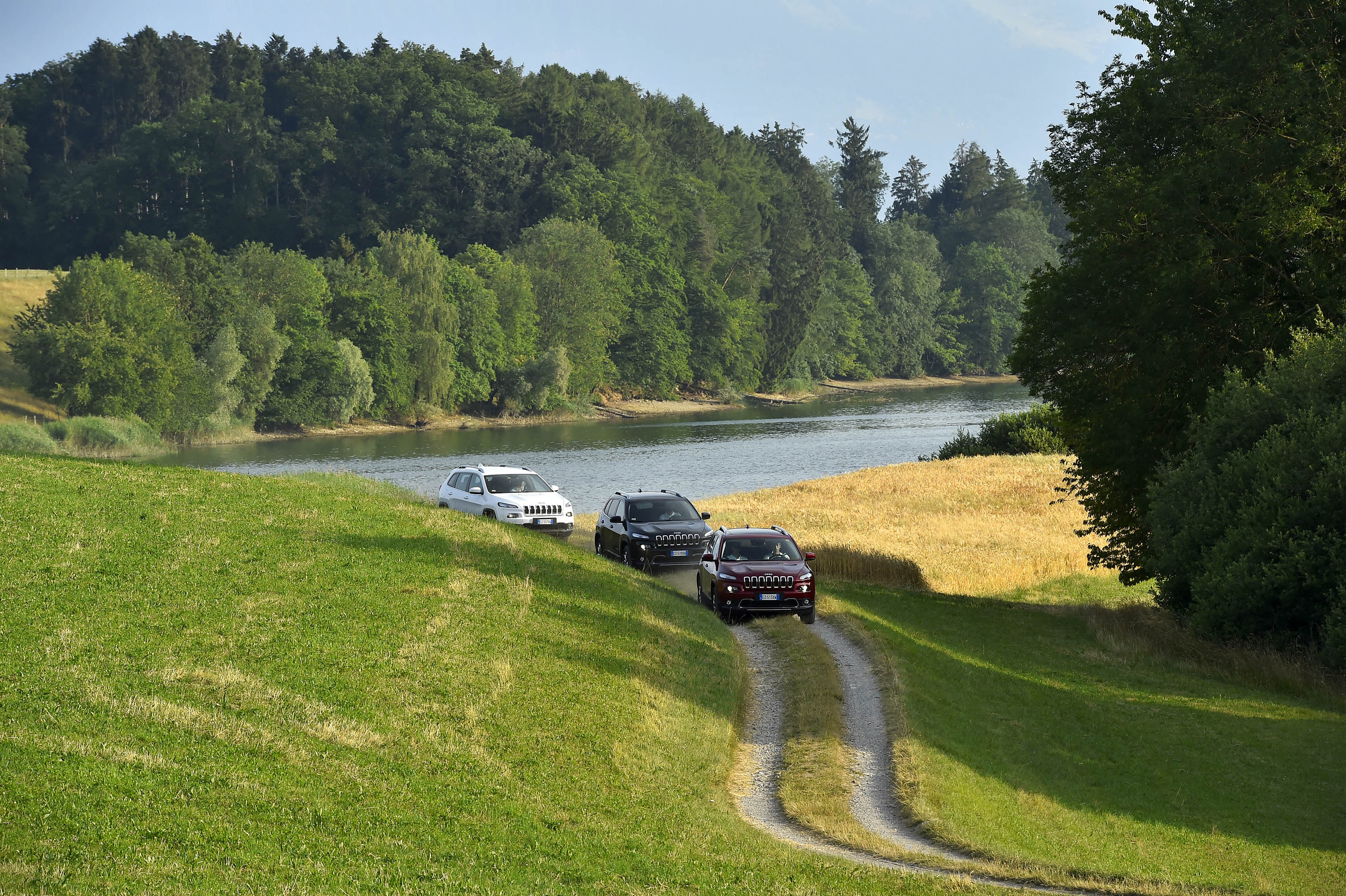 jeep al montreux jazz festival jeep cherokee driving 13