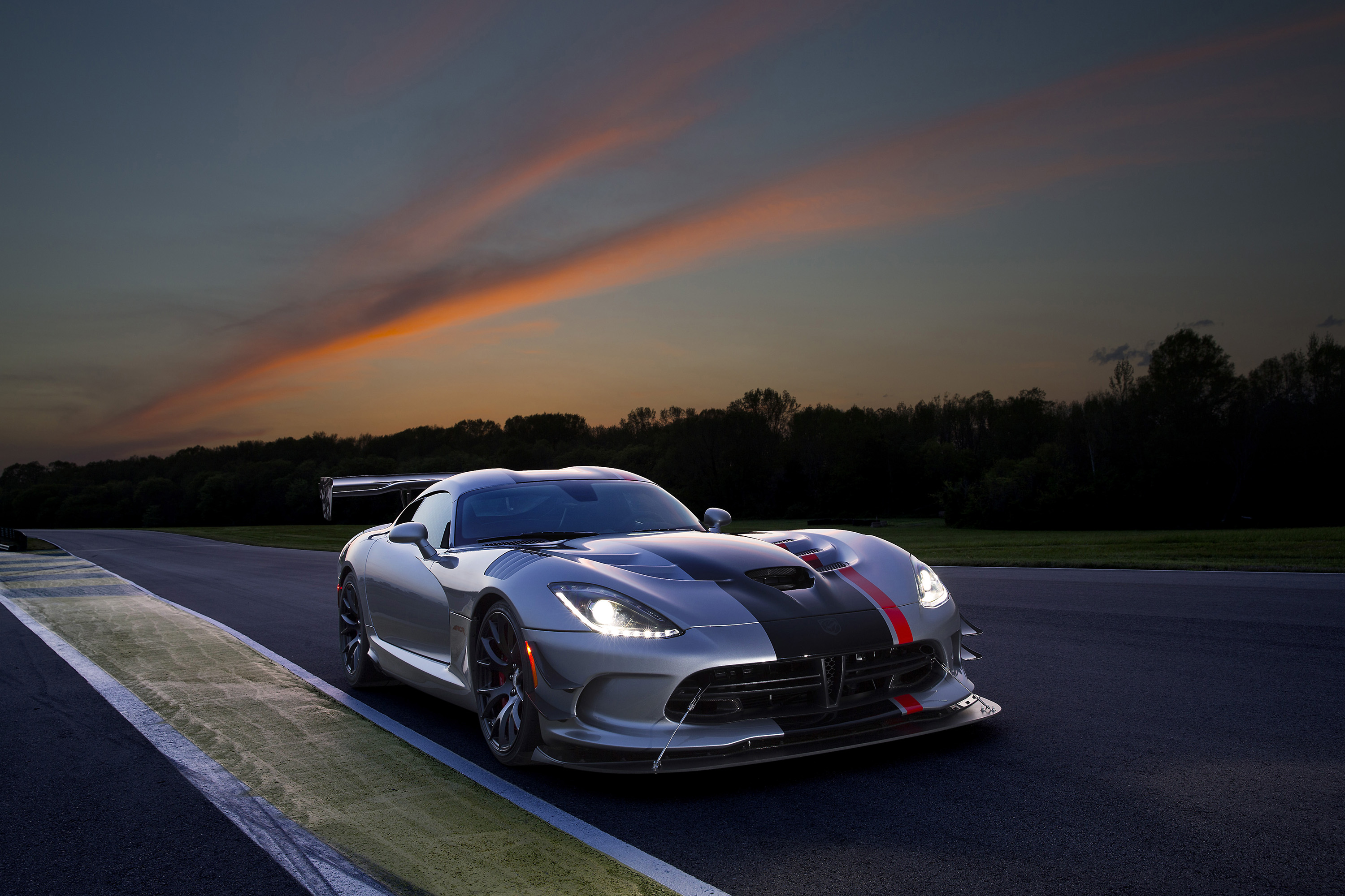 new 2016 dodge viper acr fastest street legal viper track car ever dg016 001vps682qhtkcdgectarc2jljsdqp5