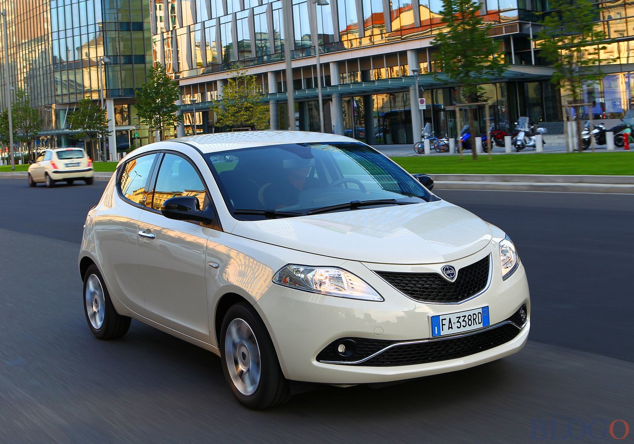 Lancia Ypsilon 2016