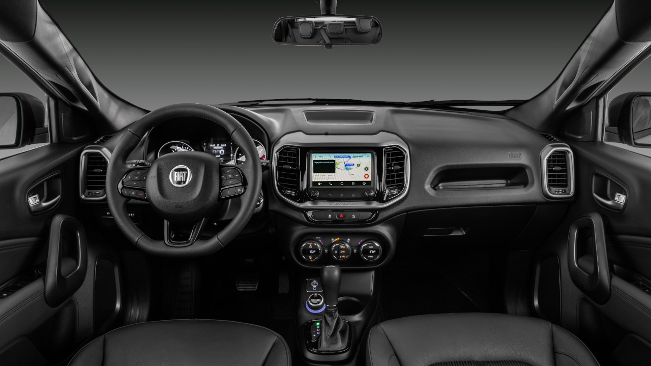 interni e design fiat toro