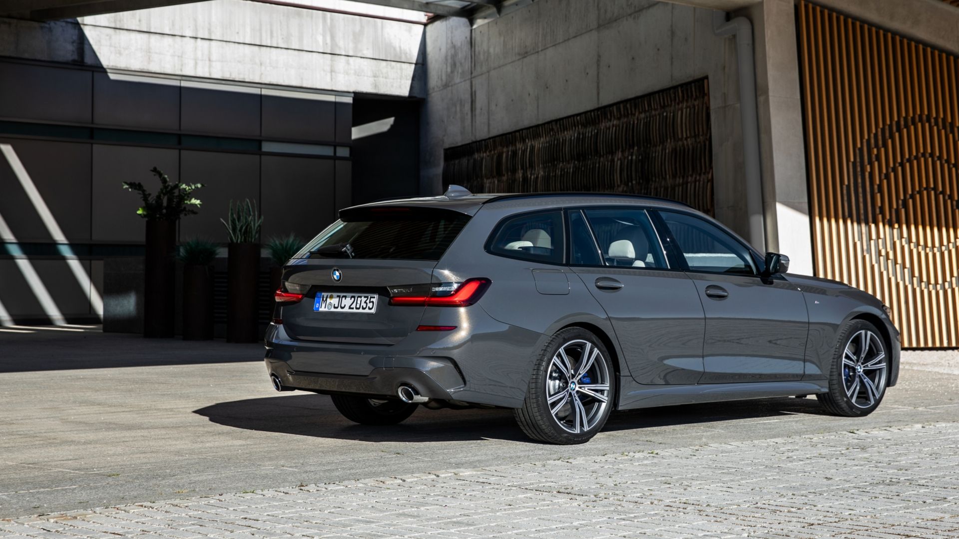 bmw serie 3 touring design