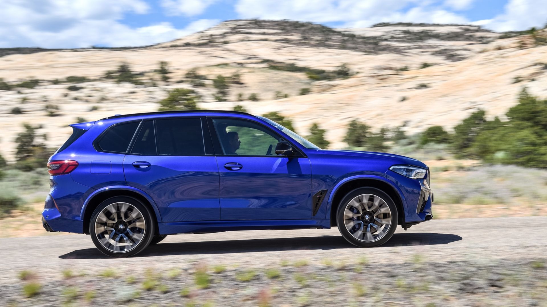 bmw x5 m 2020 design e dimensioni