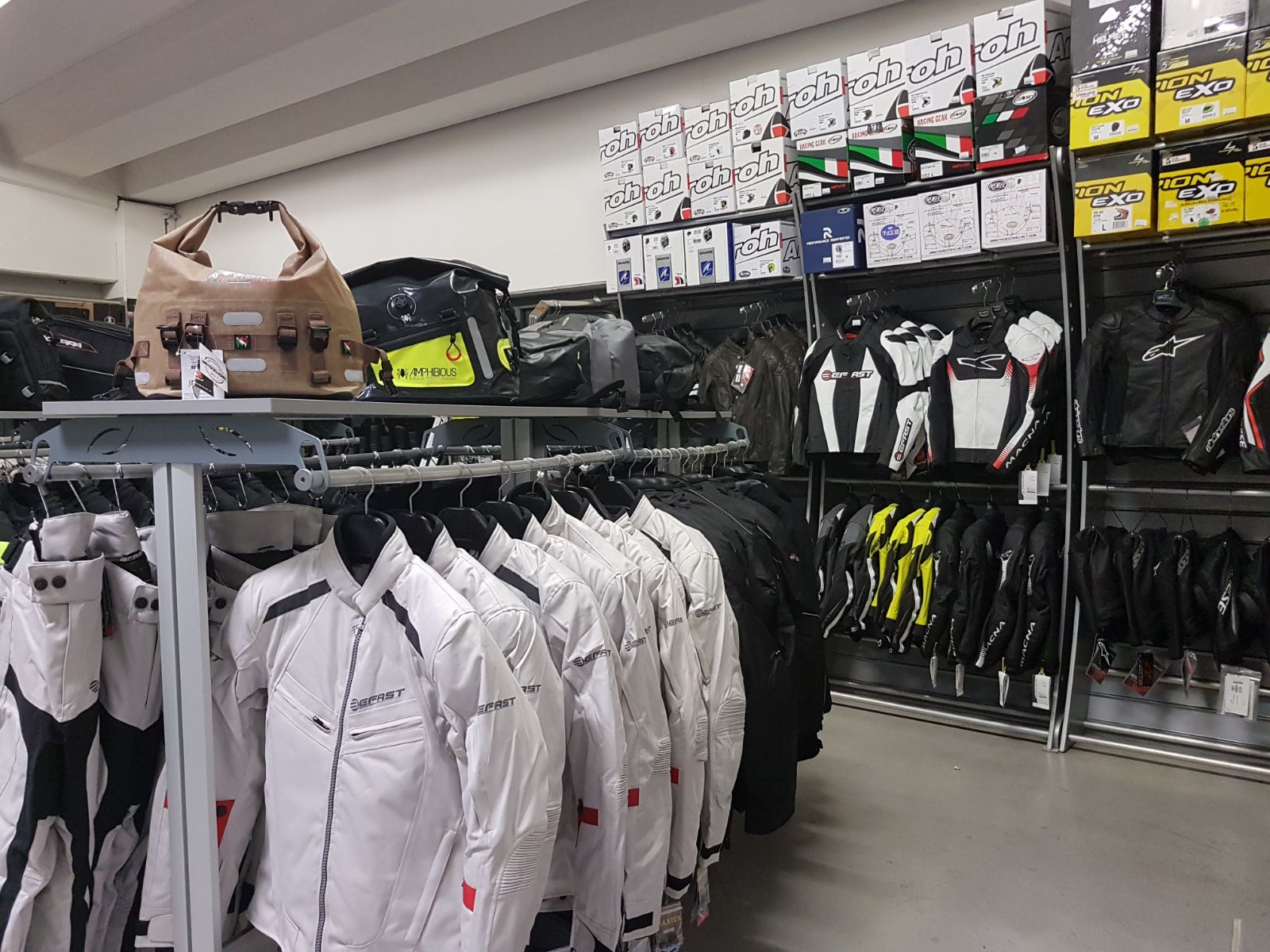 dove e quale tuta da moto comprare