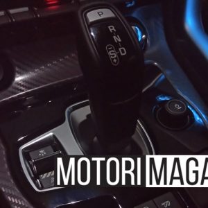 guida con cambio automatico