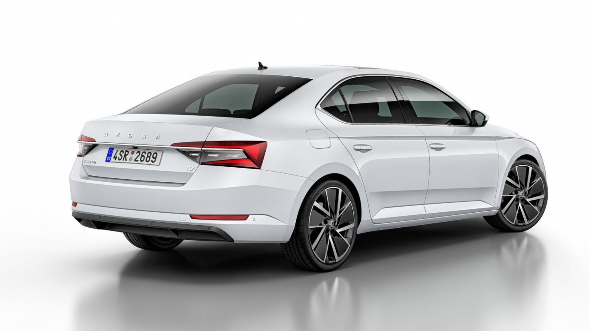 skoda superb 2020 hybrid