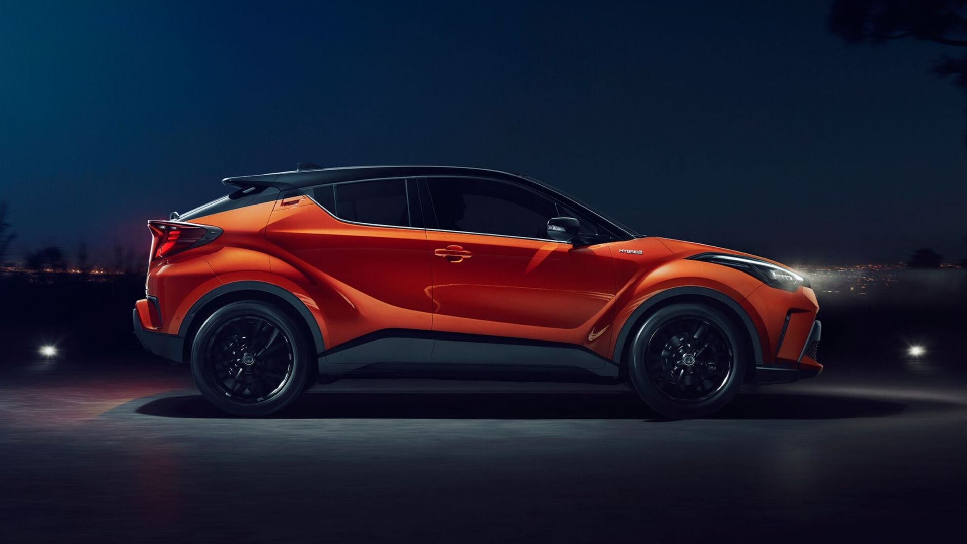 Toyota CHR Hybrid 2019 design