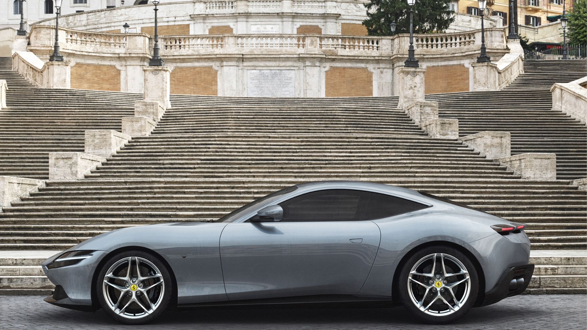 foto della Ferrari Roma