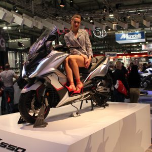 ragazze eicma 2019