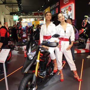 ragazze eicma 2019