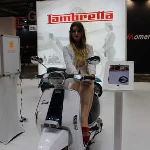 ragazze eicma 2019