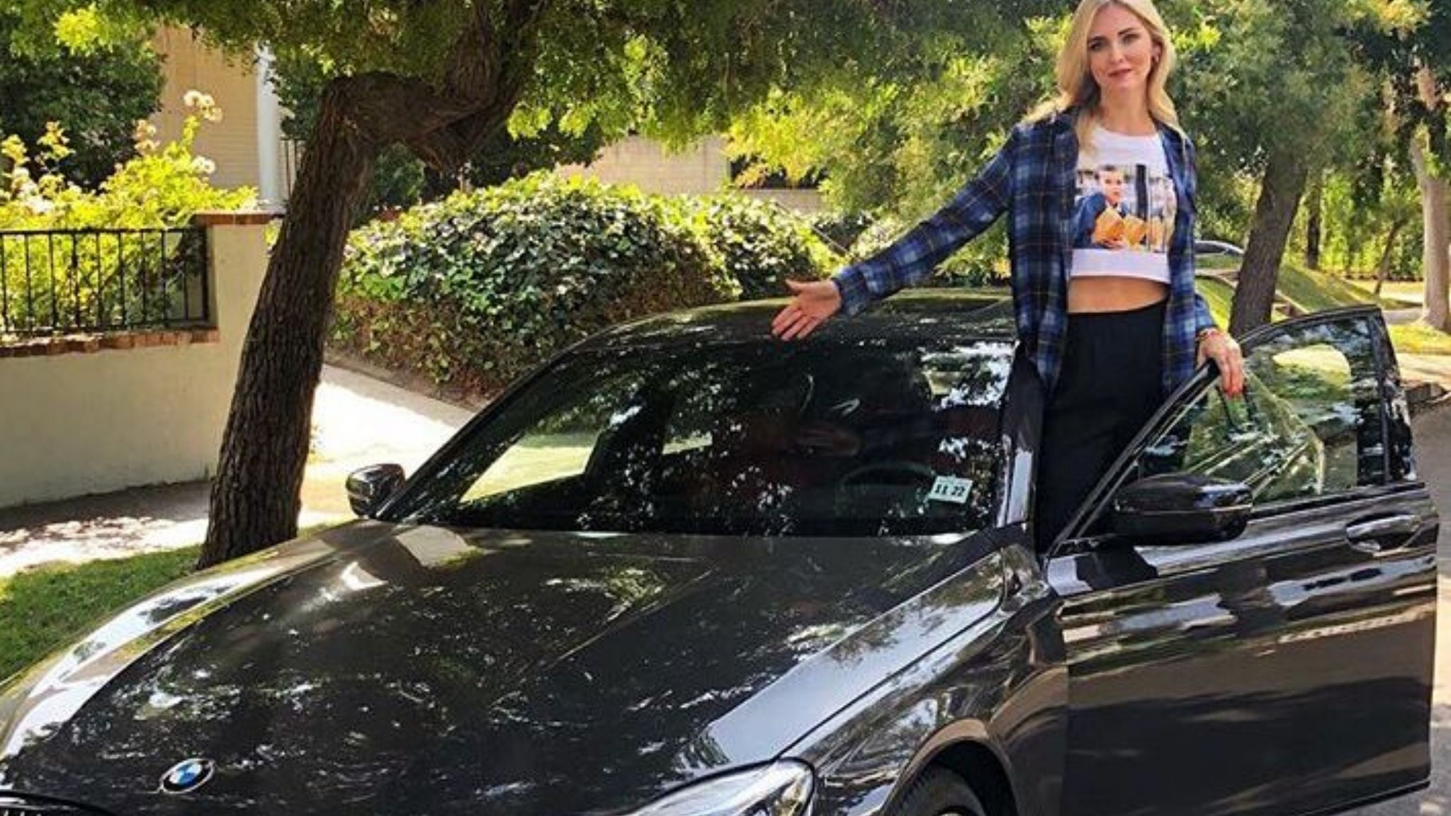 Chiara Ferragni auto