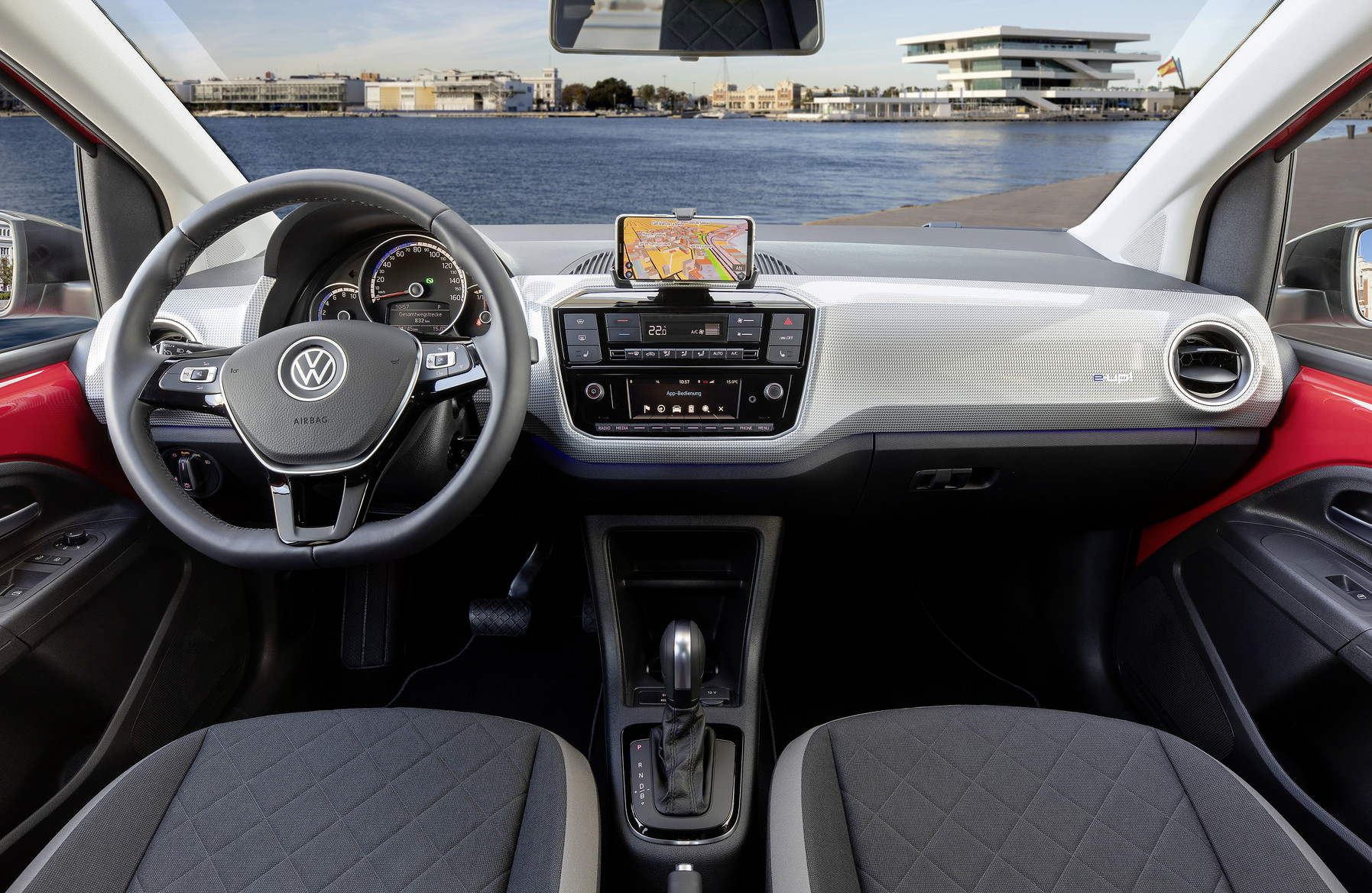 interni volkswagen up elettrica