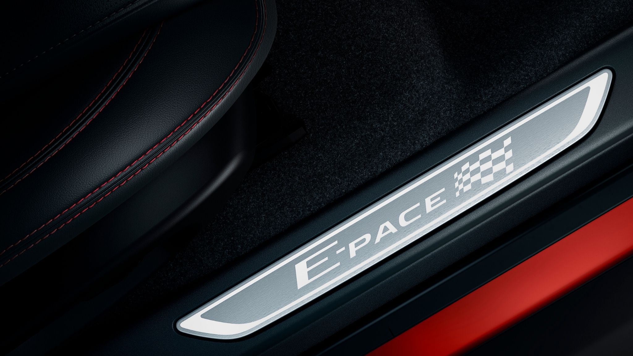 Jaguar E-Pace restyling interni