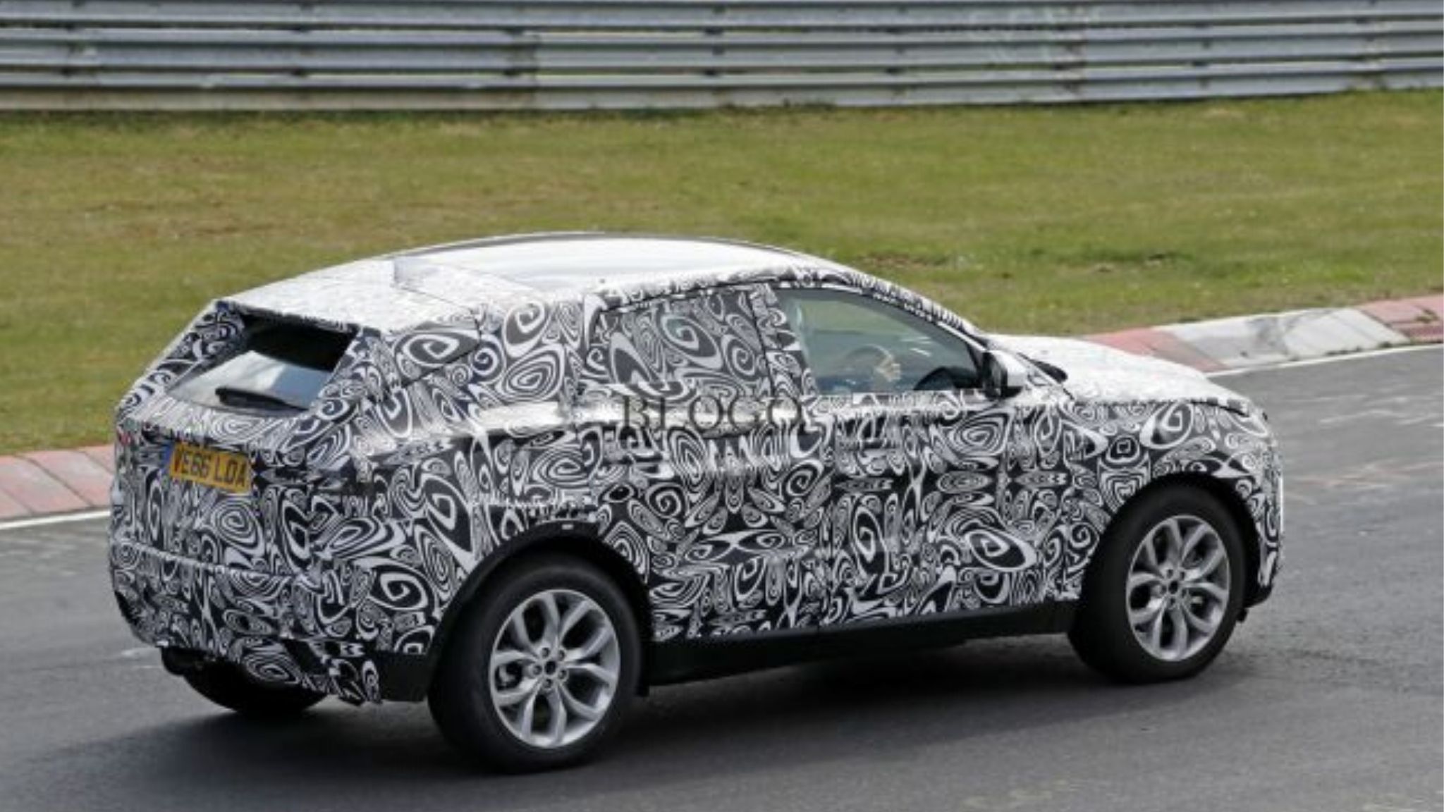 Jaguar E-Pace restyling