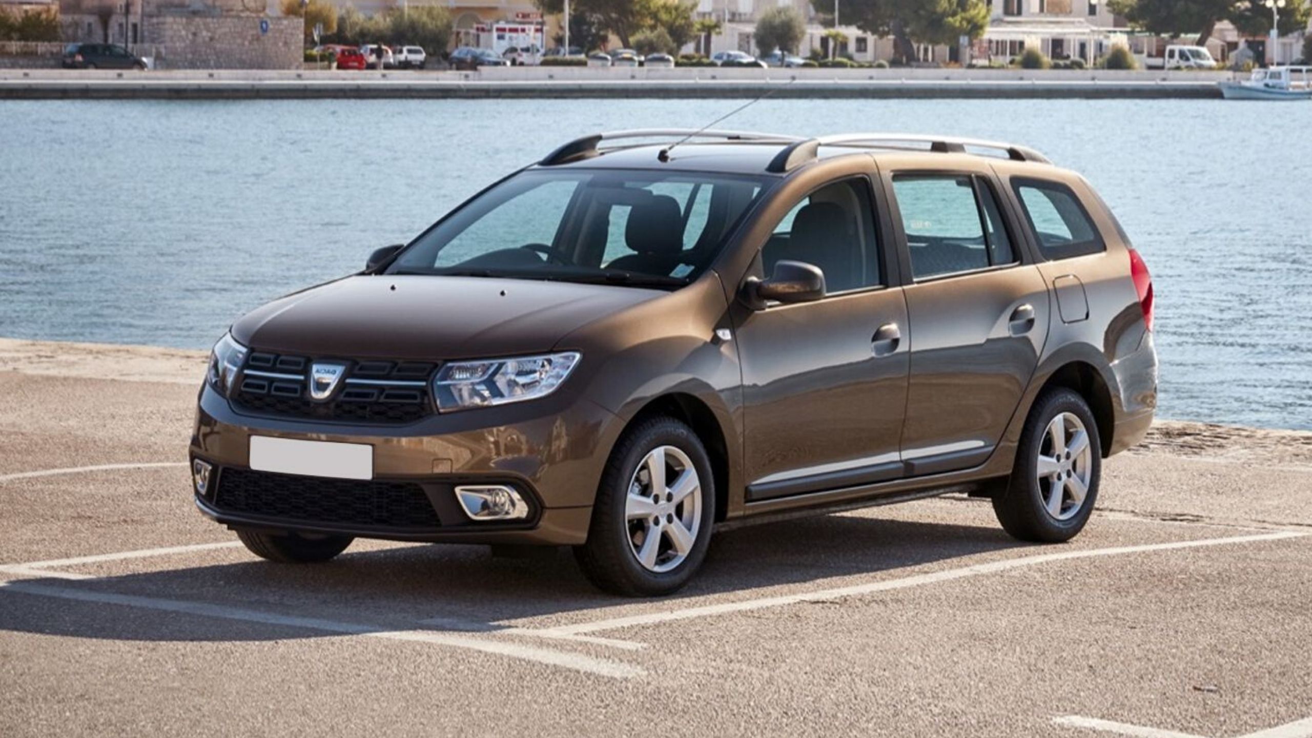 prezzo dacia logan a gpl