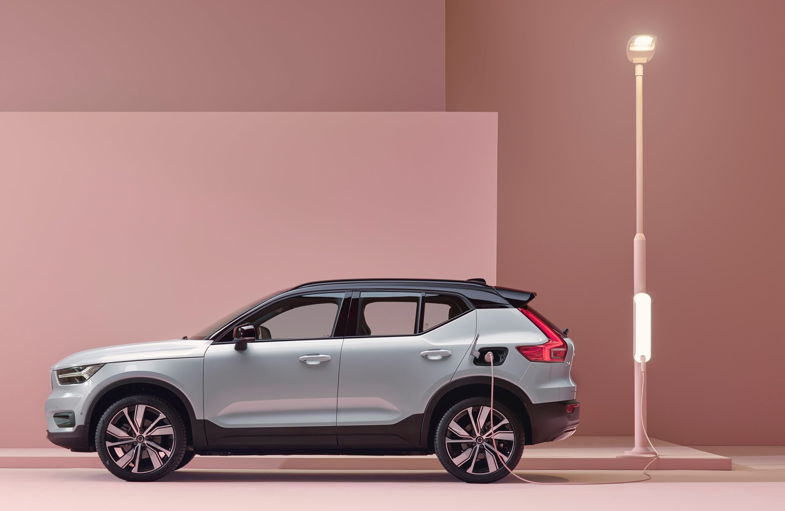 Volvo XC40 ibrida