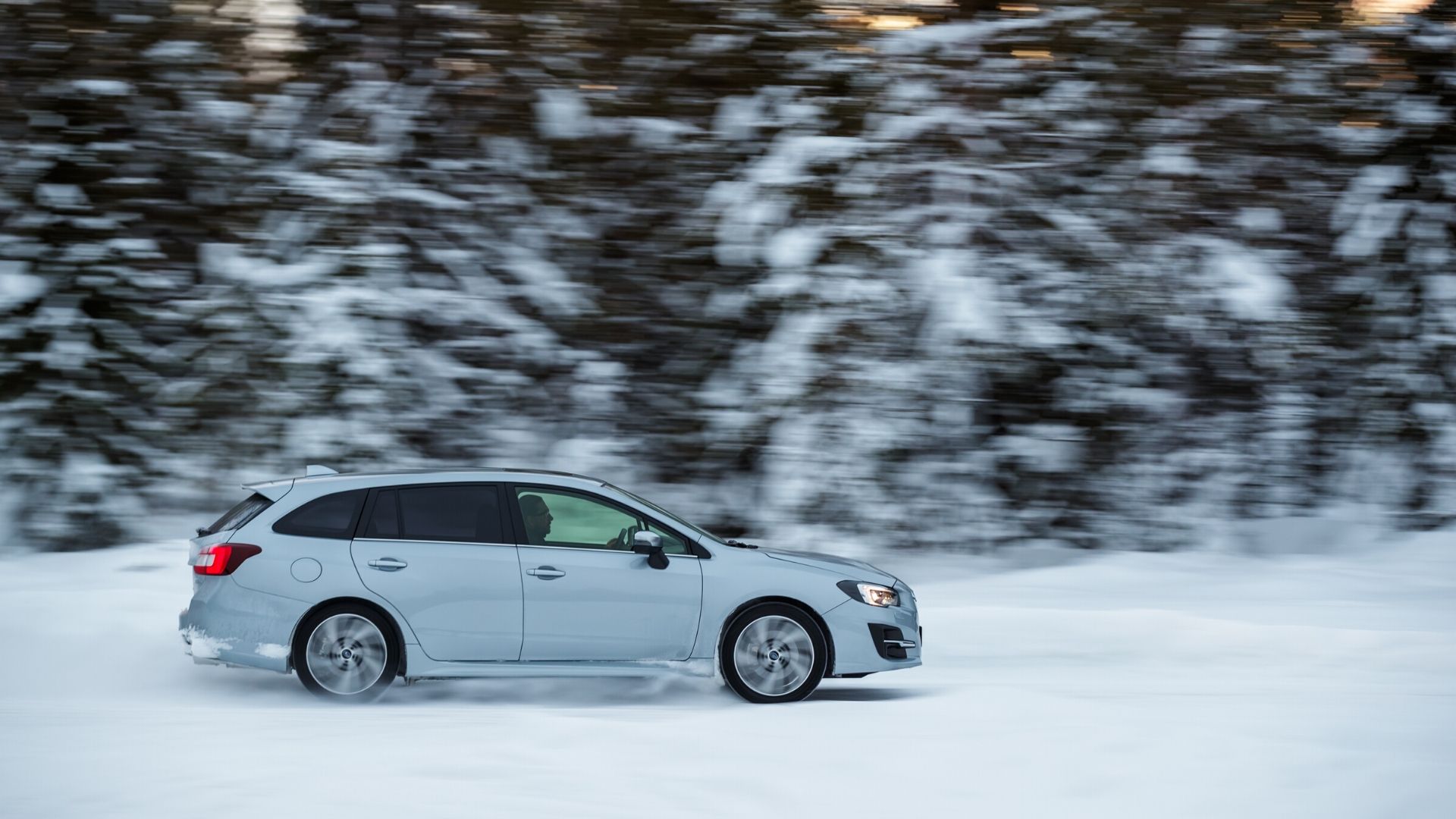 Subaru Levorg 2020 prezzo e interni