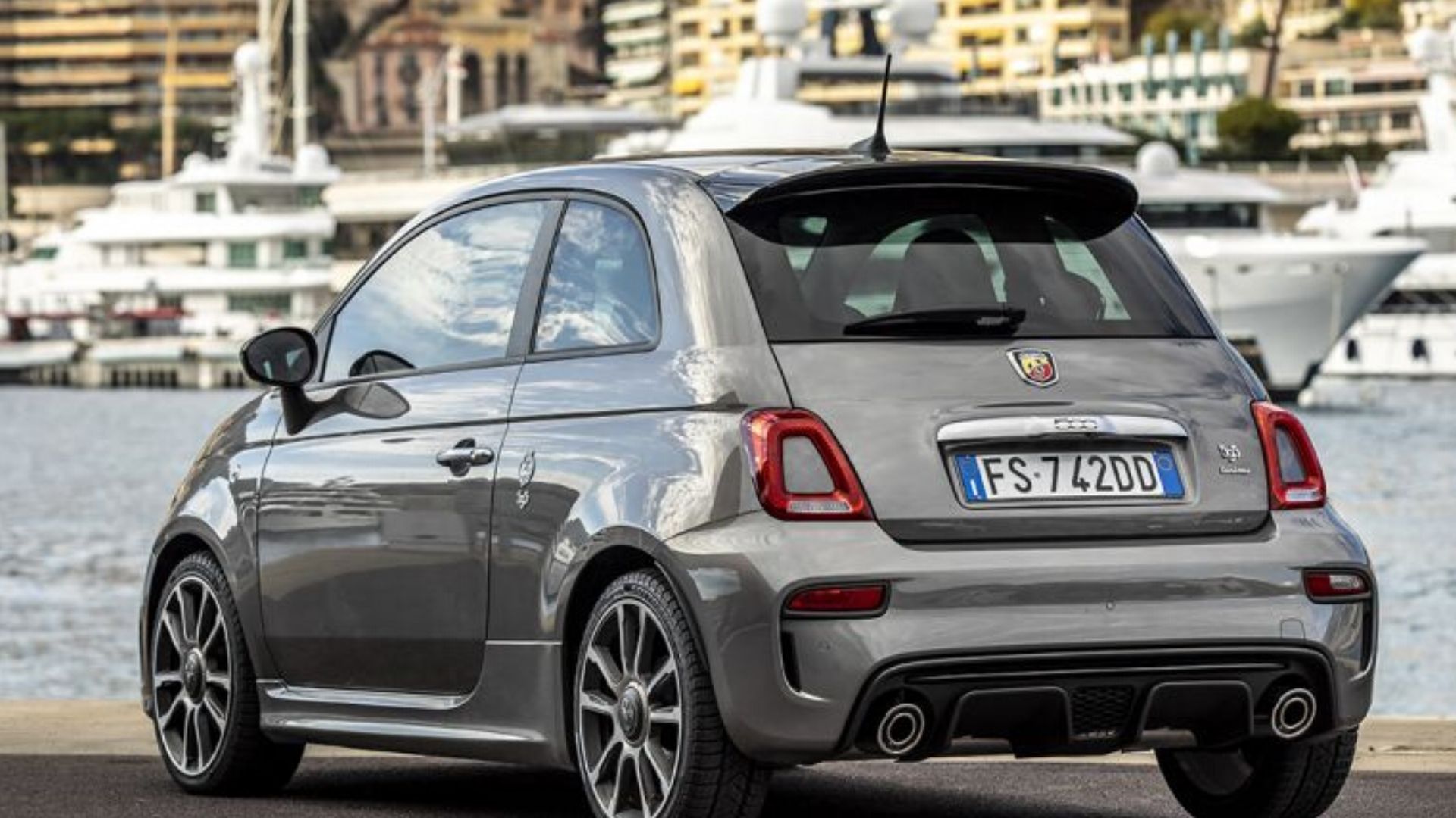 abarth 595 competizione cavalli