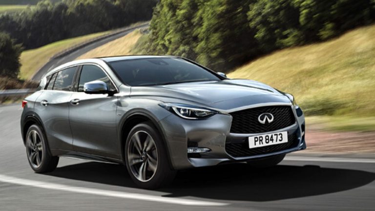 Infiniti Q30