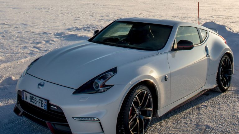 prezzo Nissan 370 z 2020