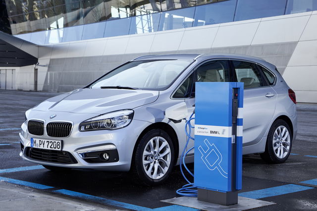 BMW Serie 2 Active Tourer ibrida