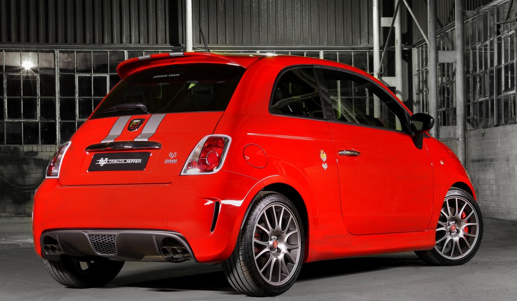 Abarth 695 Tributo Ferrari prestazioni