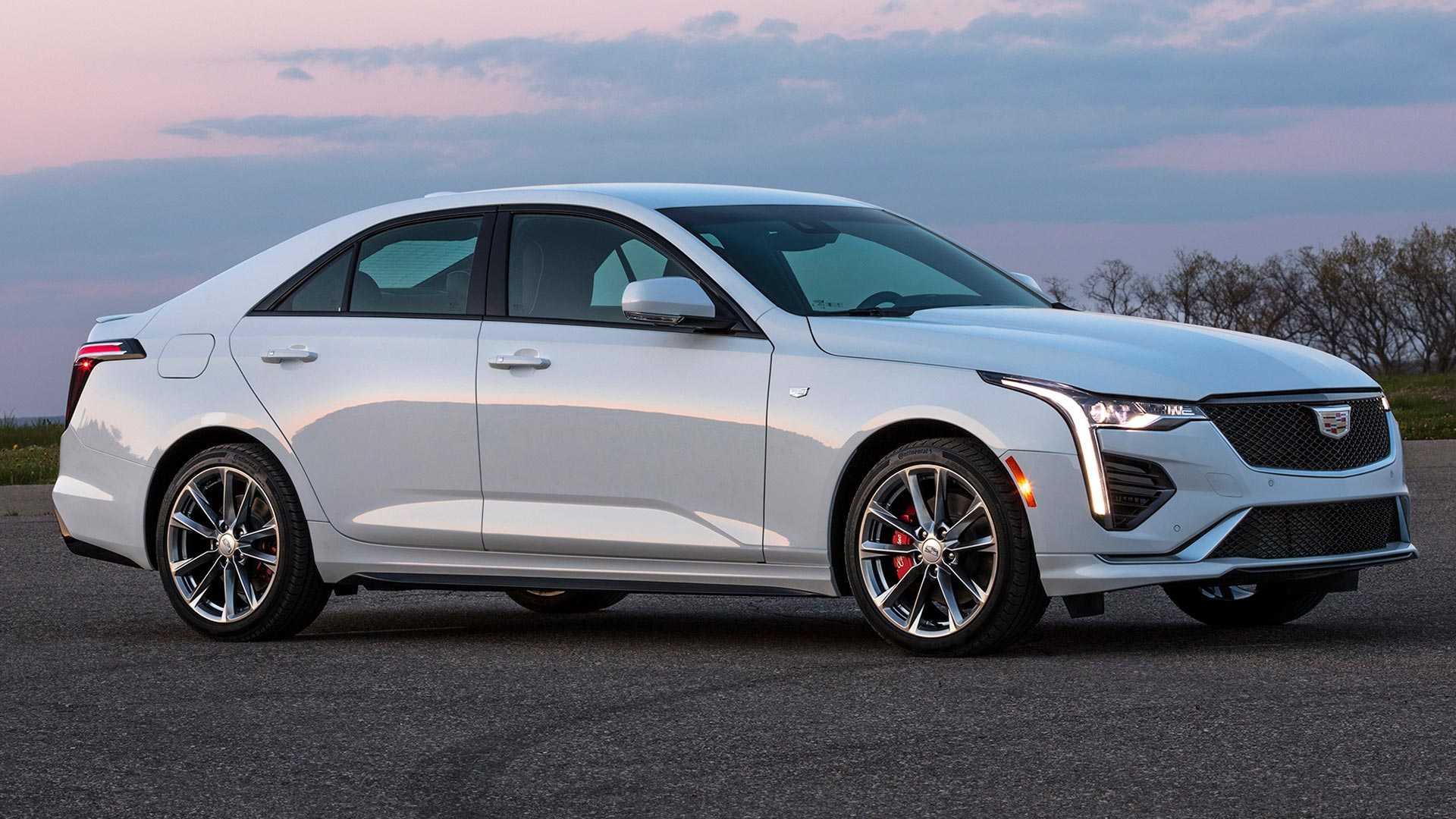 Cadillac CT4-V prestazioni