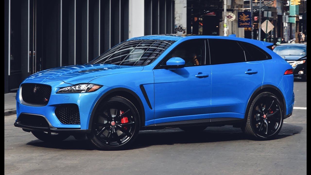 Jaguar F-Pace SVR motore