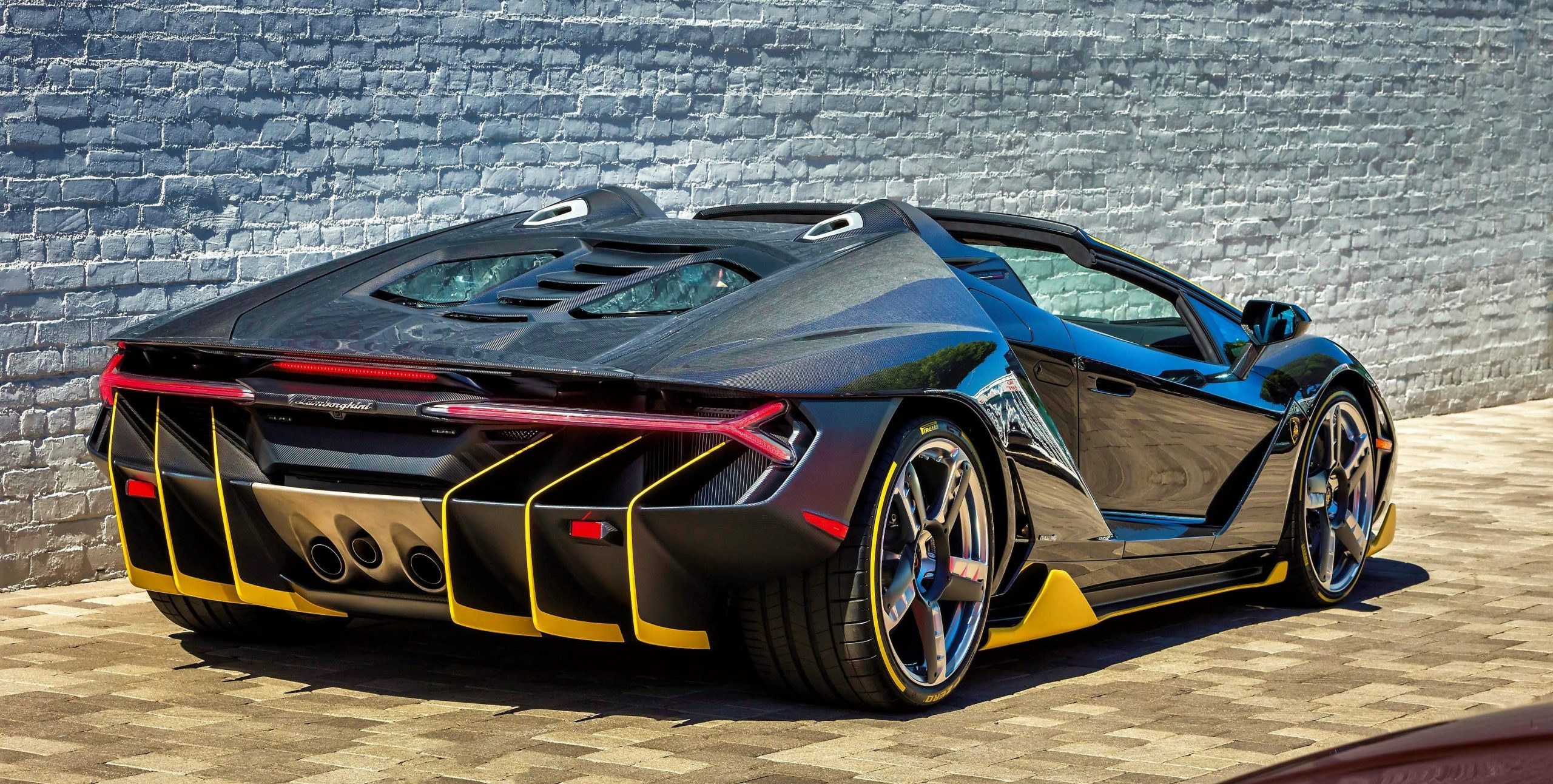 Lamborghini Centenario Roadster potenza