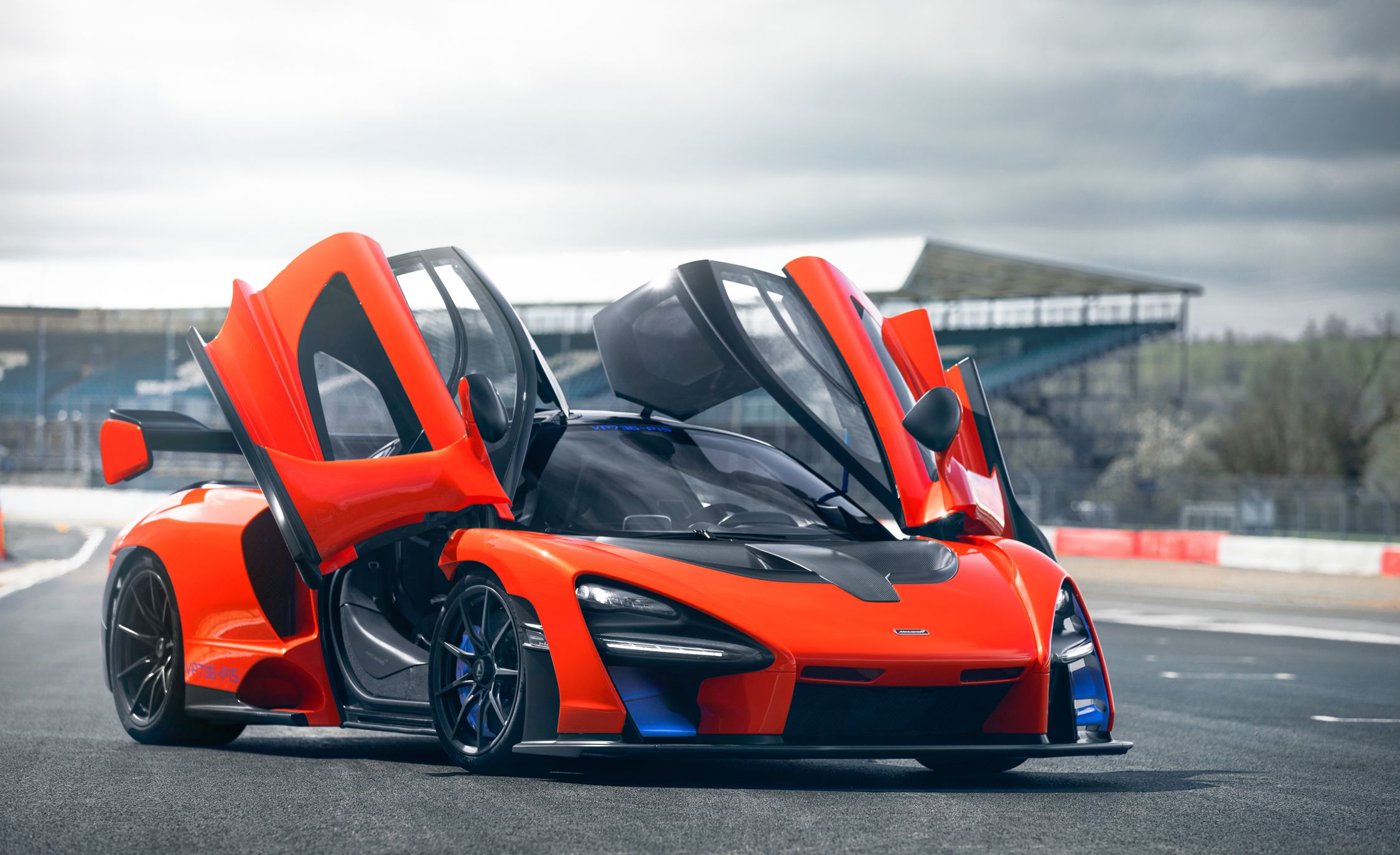 McLaren Senna