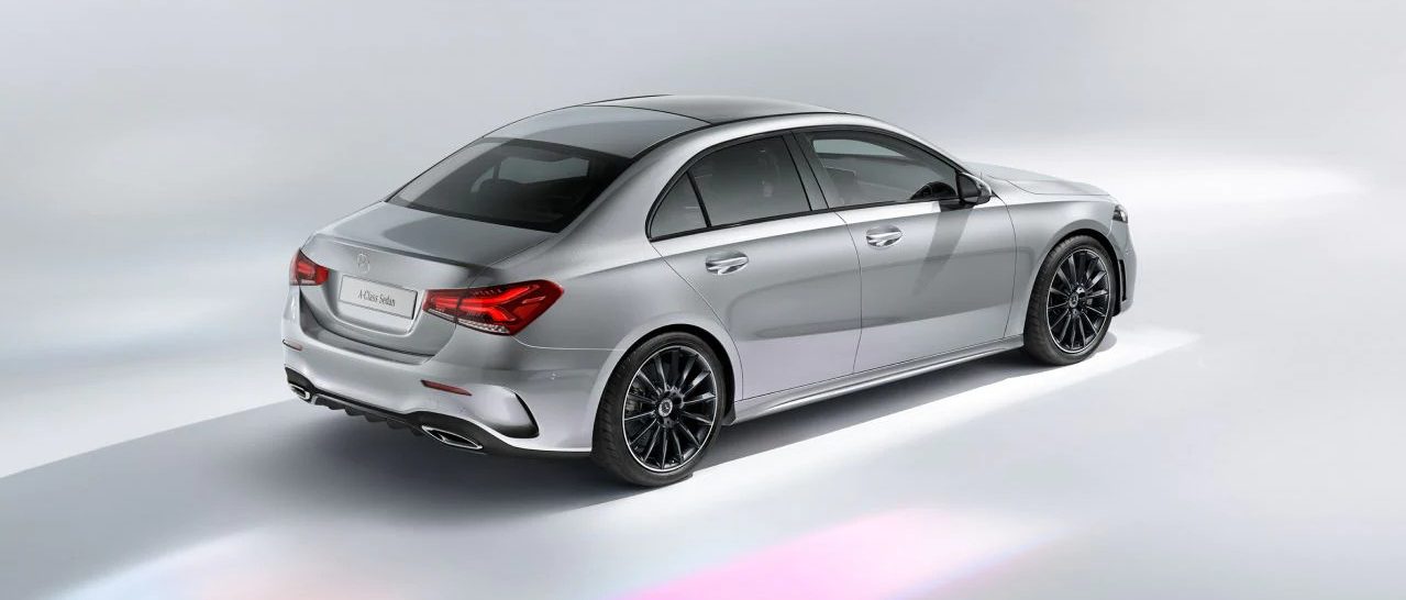 Mercedes Classe A Sedan dimensioni