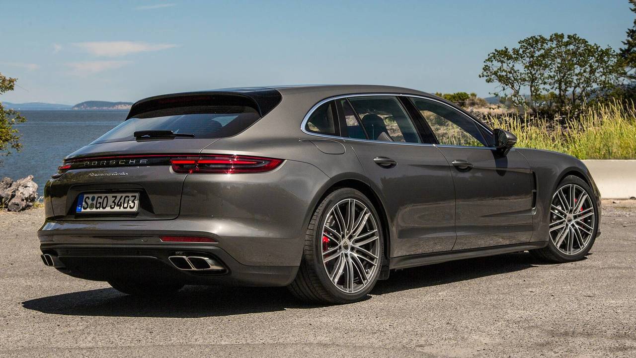 Porsche Panamera Turbo Sport Turismo caratteristiche