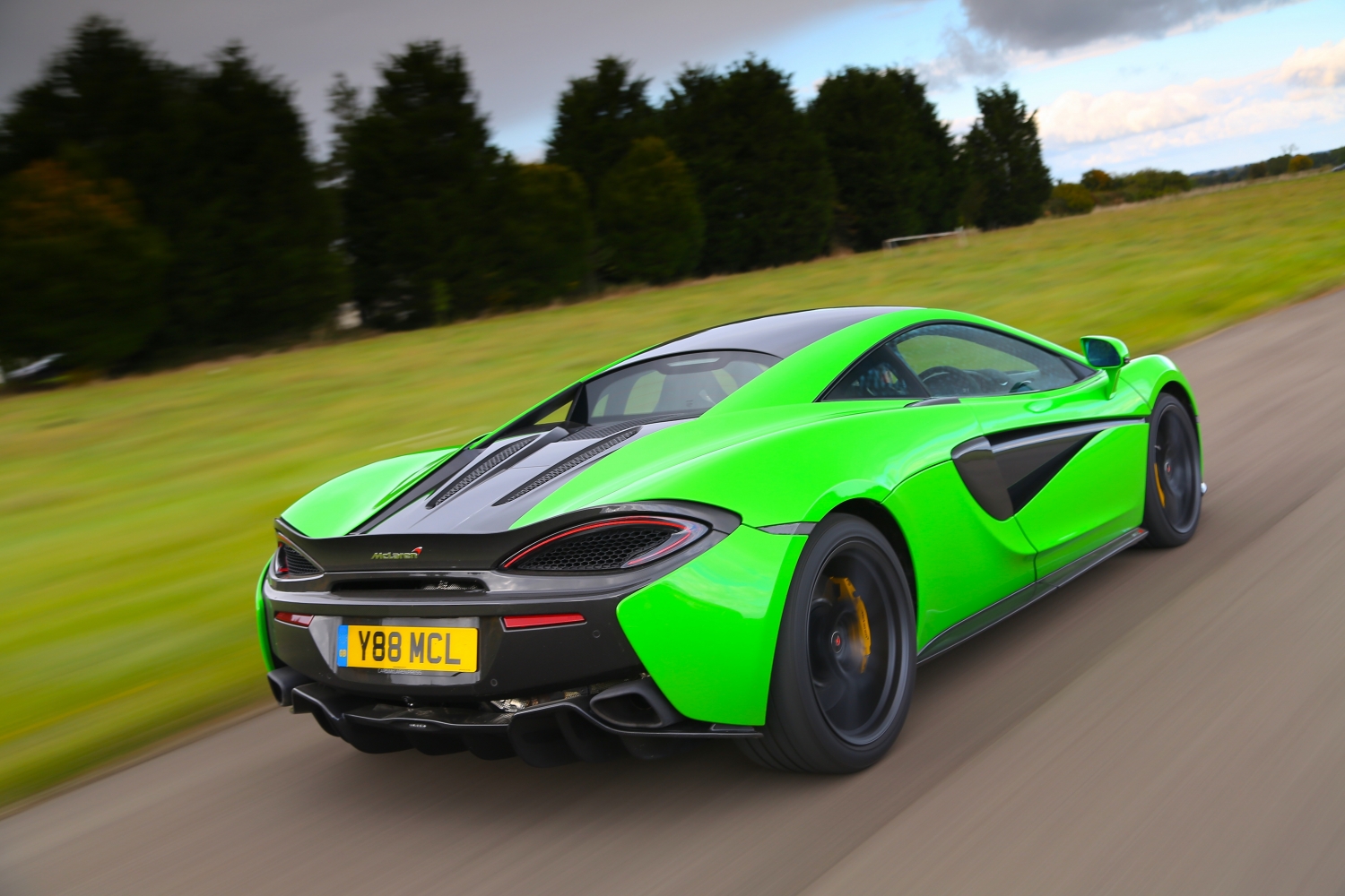 Scheda tecnica McLaren 570S