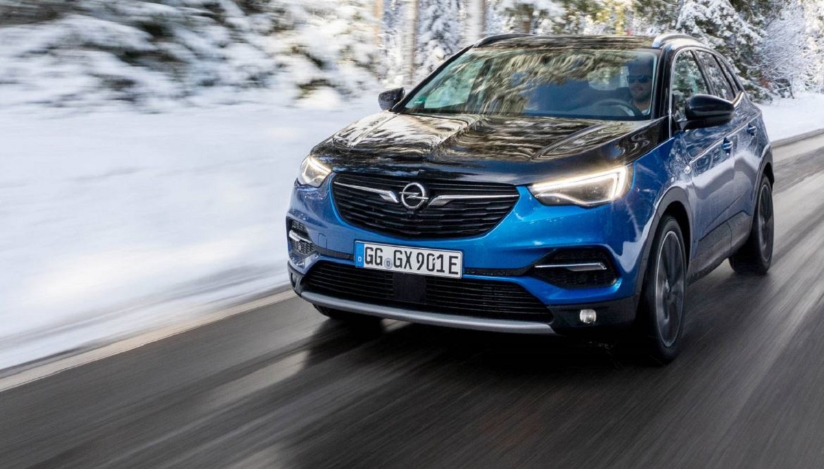 Opel Grandland X Ibrido Plug-in