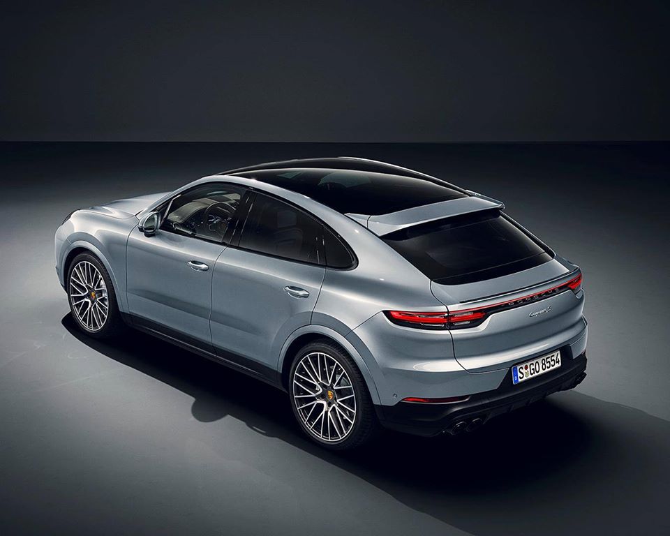 Porsche Cayenne S Coupé dall'alto