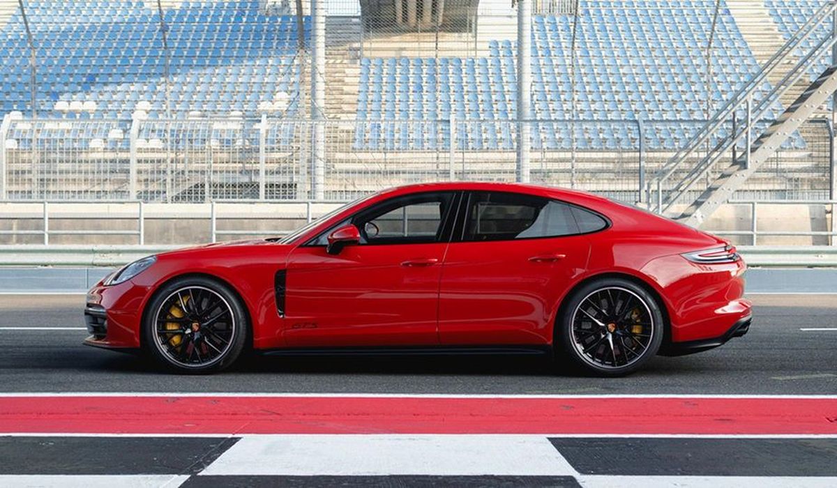 Porsche Panamera GTS