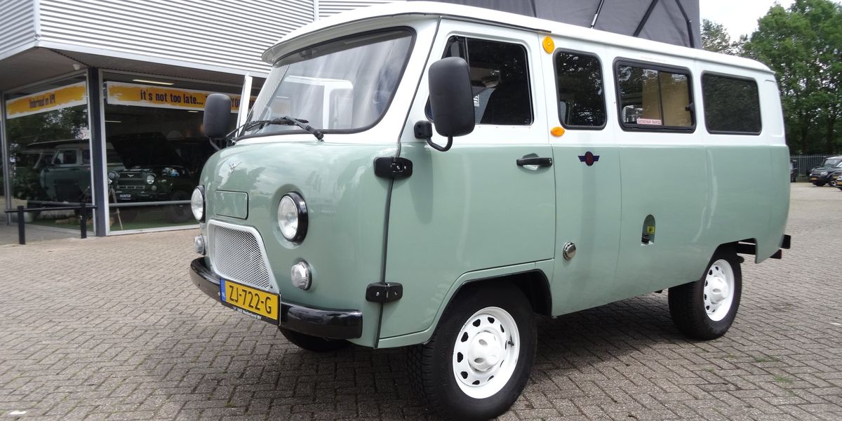 Uaz Van