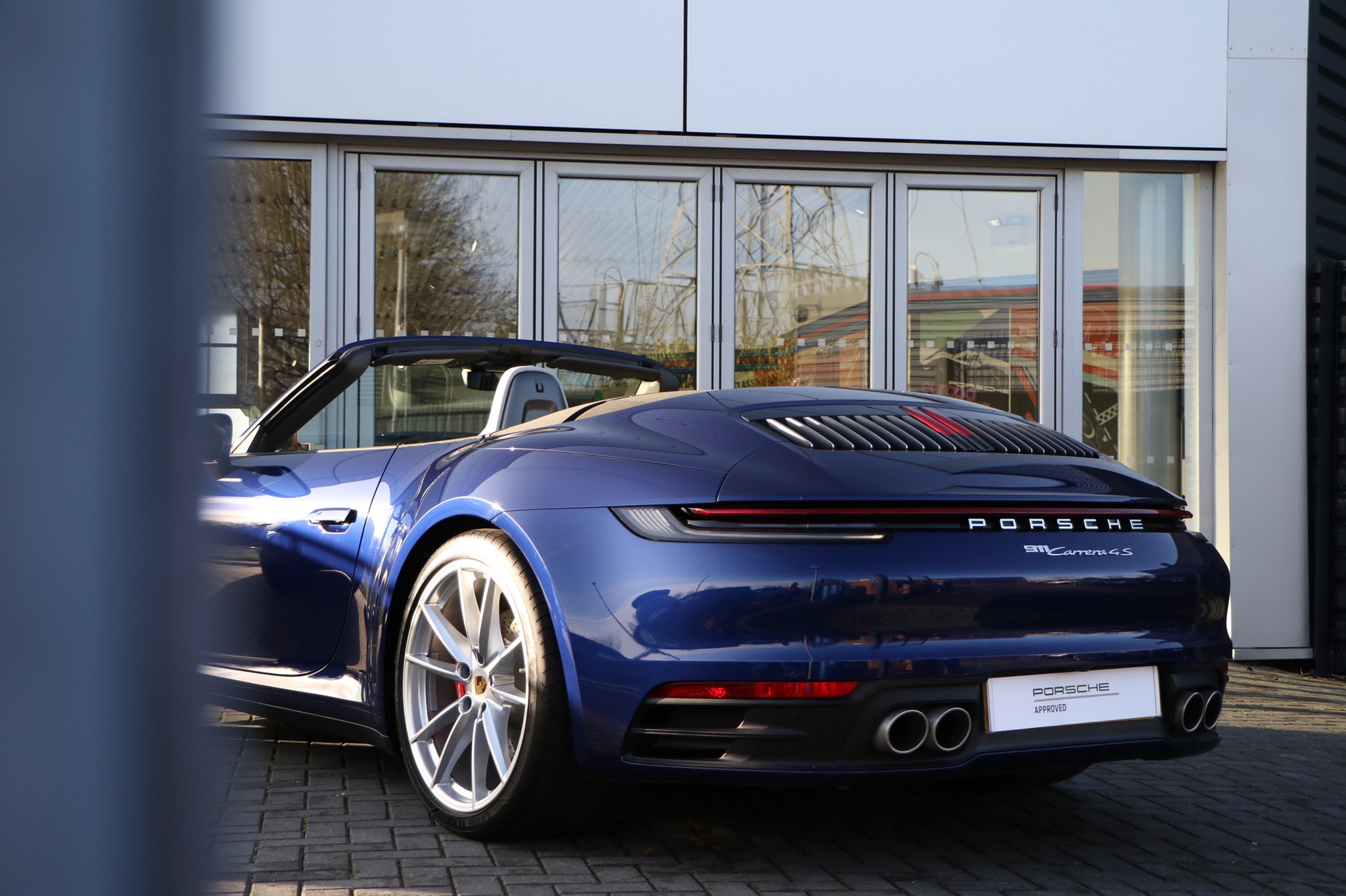 Porsche 911 Carrera 4S Cabriolet dettaglio