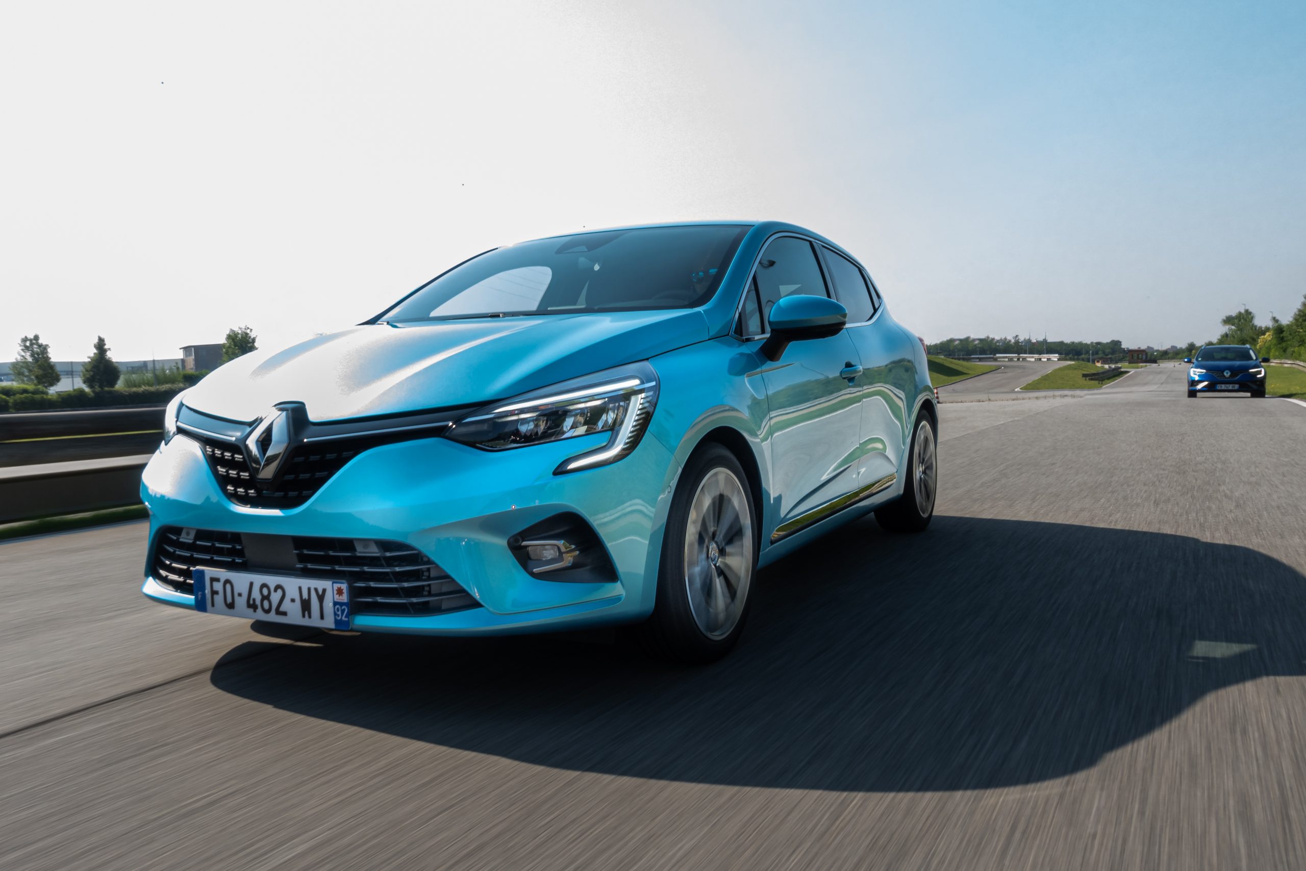 Test Drive Renault Clio E-Tech Hybrid