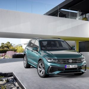 Tiguan-2021-Front/Side