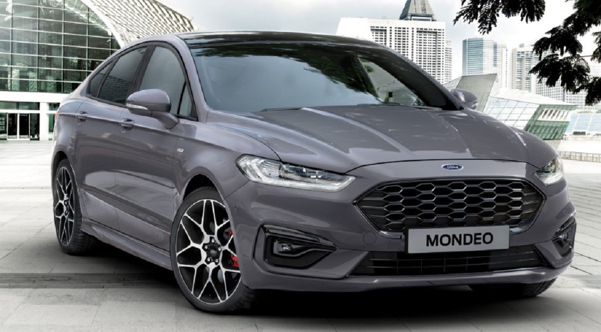 2021-Ford-Mondeo-Front