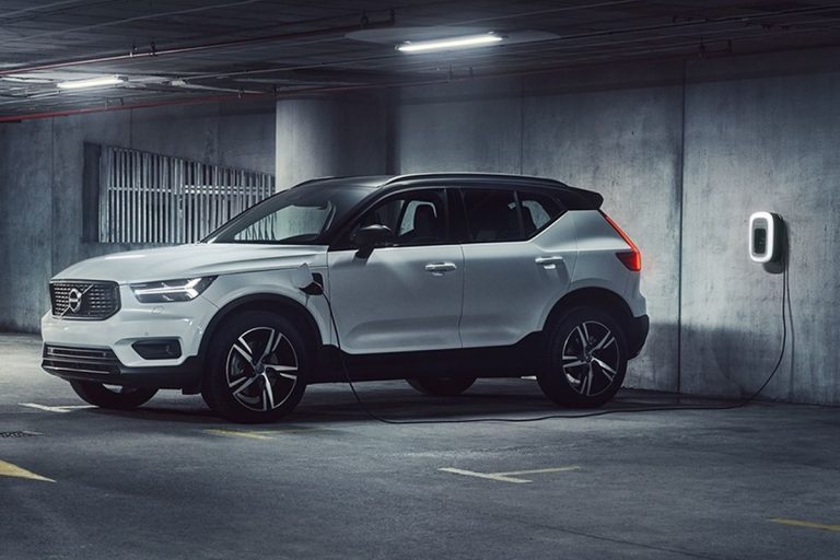 Volvo XC40 Recharge plug-in hybrid