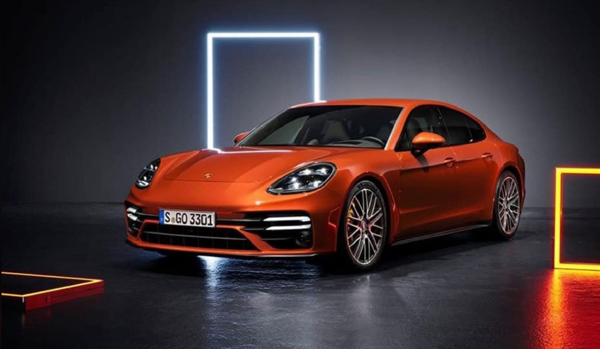 porsche panamera 2021