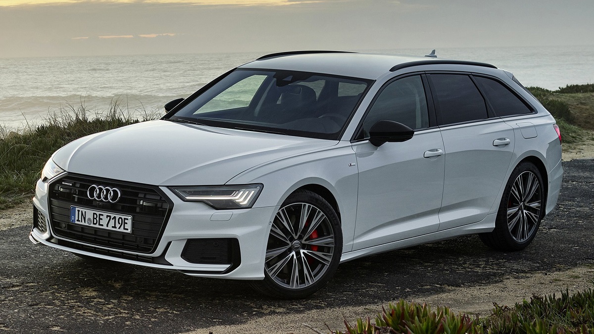 audi-a6-avant-s-line-white