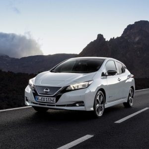 Nissan-Leaf-Frontale