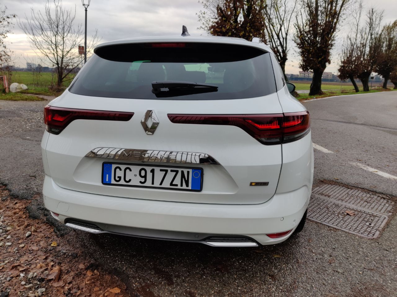 Nuova Renault Megane Sporter E-Tech 2020