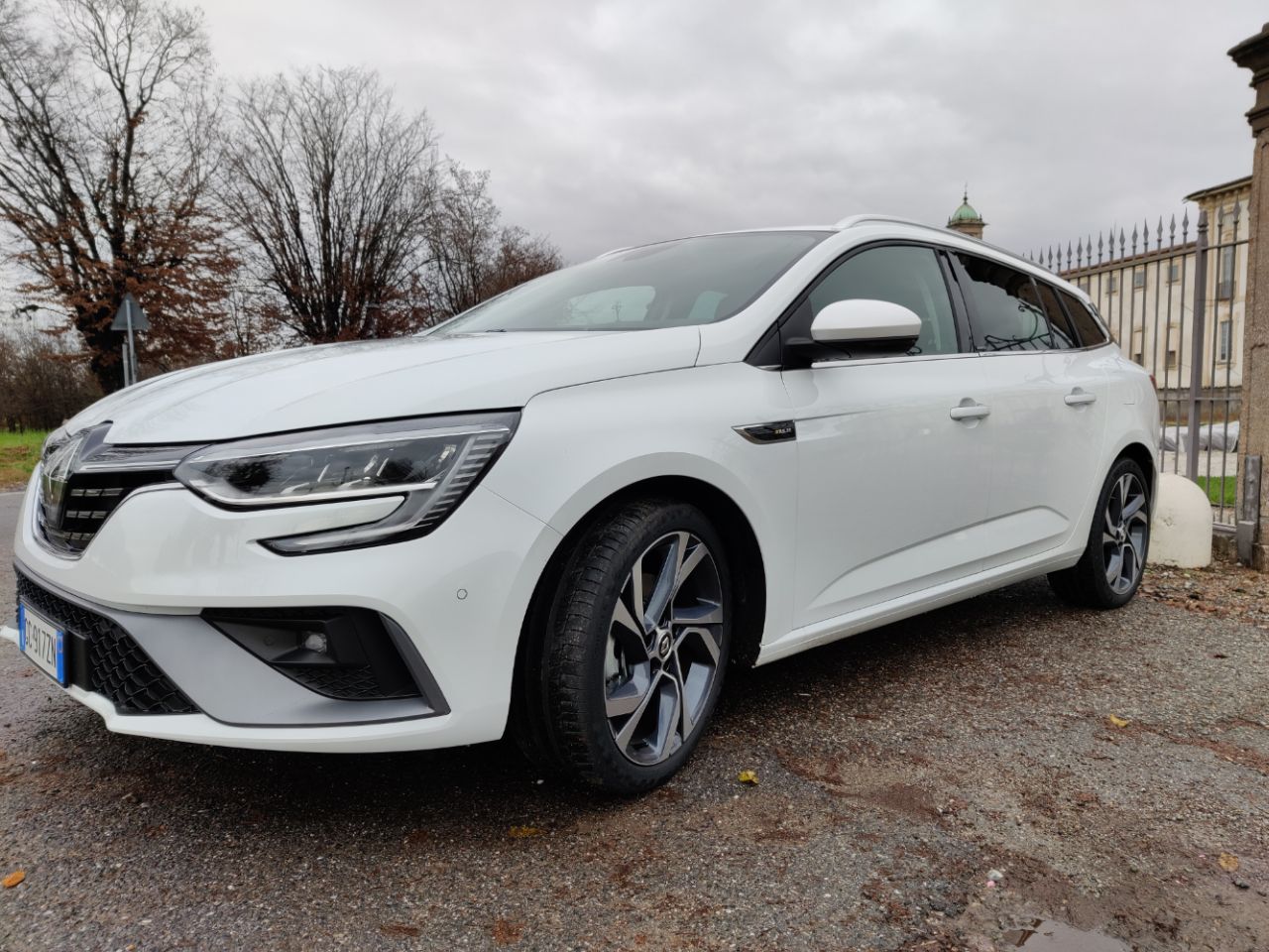 Renault Megane Sporter E-Tech ibrida